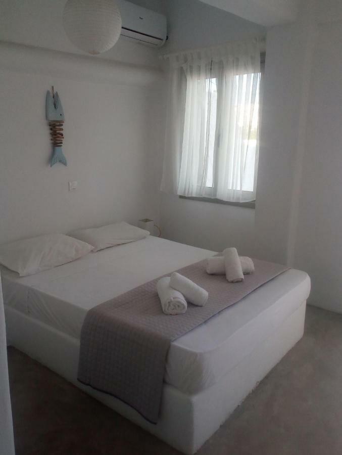 Thea Serifos Livadakia Esterno foto